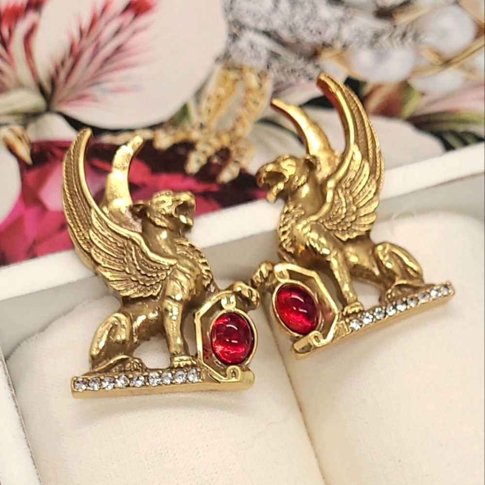 Vintage Askew London Red Crystal Embellished Majestic Lion Gold Stud Earrings